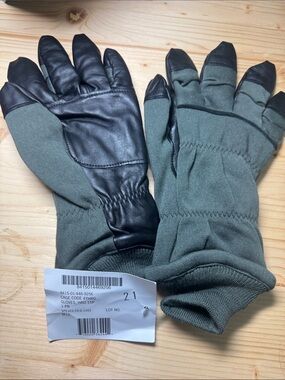 Tactical Olive Green Gloves with Black Leather Palm